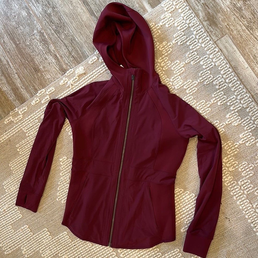 Like New Lululemon Burgundy Zip Up Jacket/Sweatshirt (Size 12)